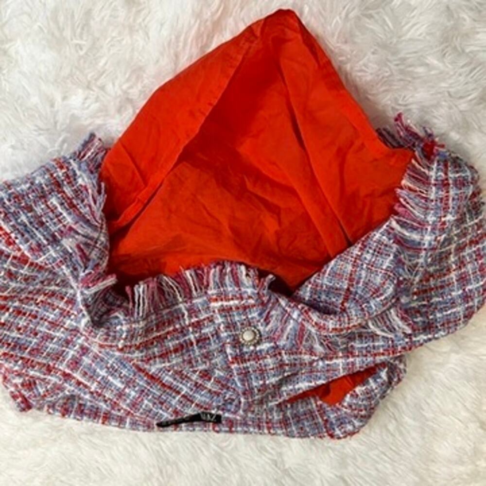Like New Zara Tweed Mini Skirt with Pearl Buttons Blue, Pink, Red, White Size L - Picture 5 of 9